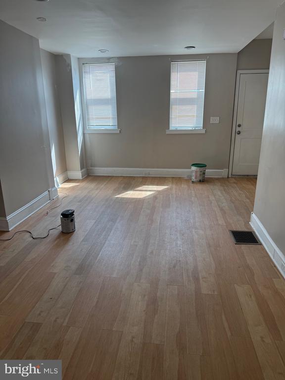 Building Photo - 5303 Westminster Ave