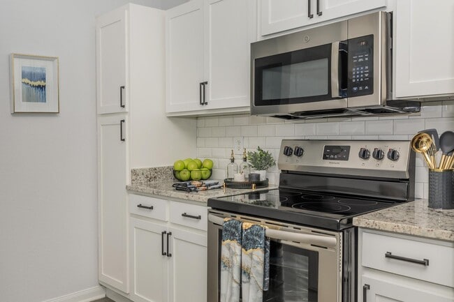 Photo - Wildwood Forest Apartments