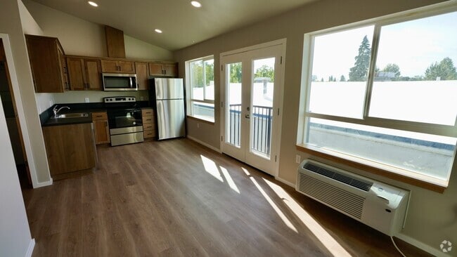 Building Photo - Baker Street Lofts Unit 306