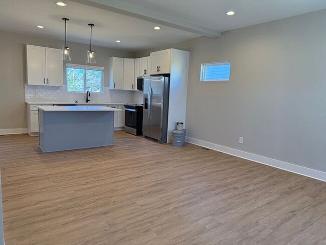 Photo - Beautiful New Construction in Booming Old Hickory