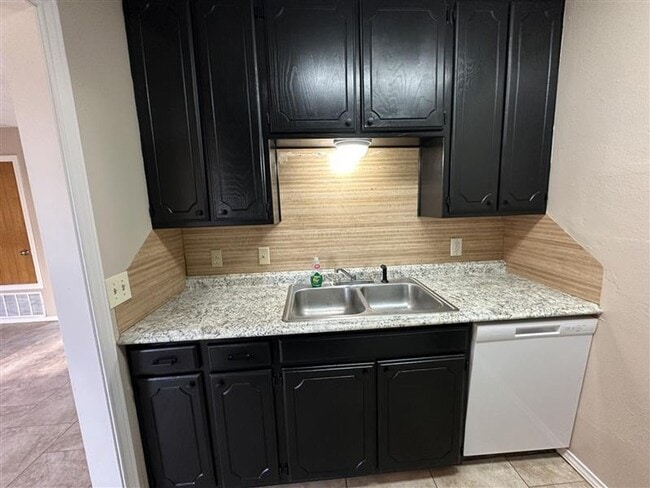 Photo - 12747 Candleridge Dr