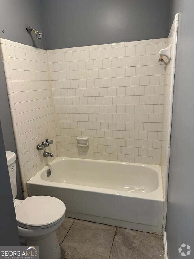 Building Photo - 6465 River Park Dr Rental