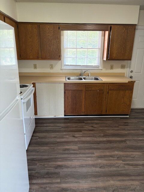 Photo - 301 Alice Dr