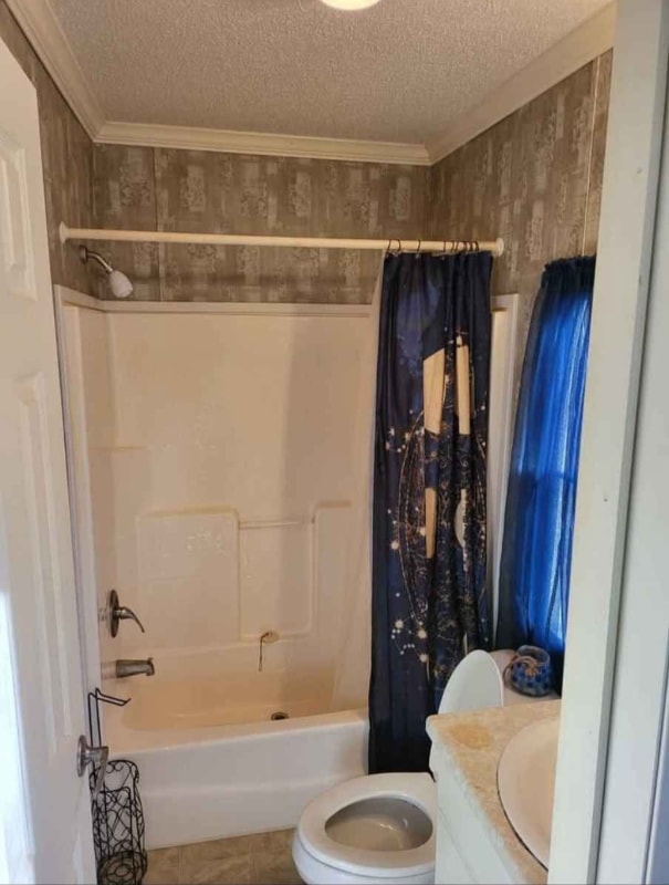 Photo - 410 Brown St