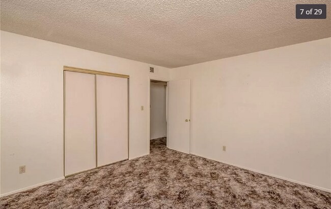Photo - 4 bath 2 bed house in Laughlin NV