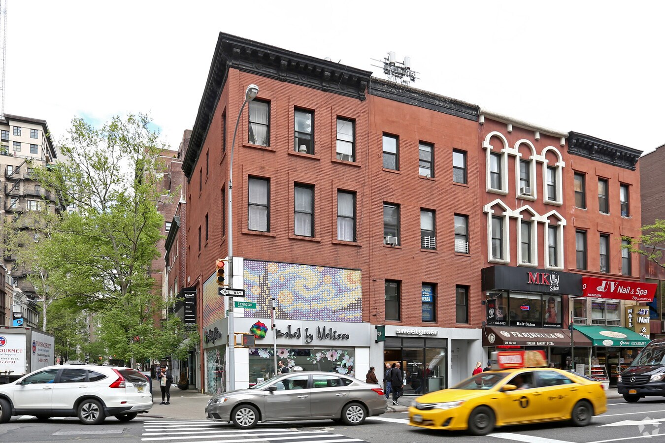 Photo - 784 Lexington Ave