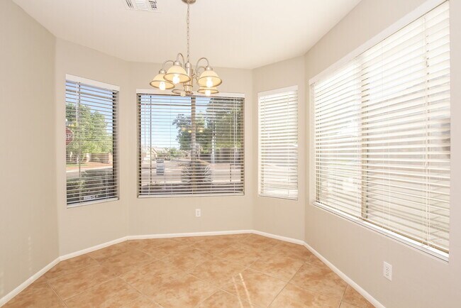 Photo - 8818 W Salter Dr