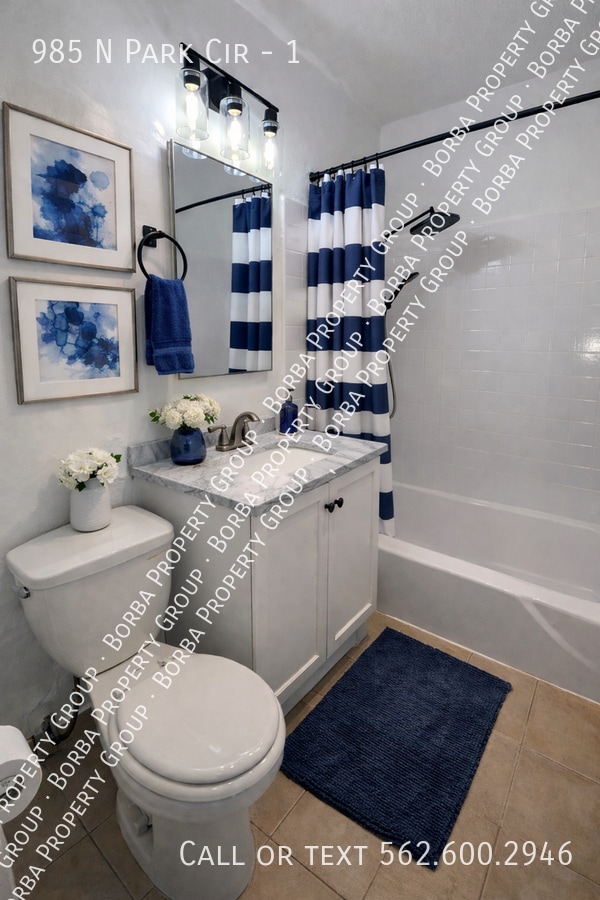 Photo - 985 N Pk Cir Unit 1