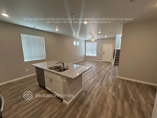 Photo - 244 Harker Creek St