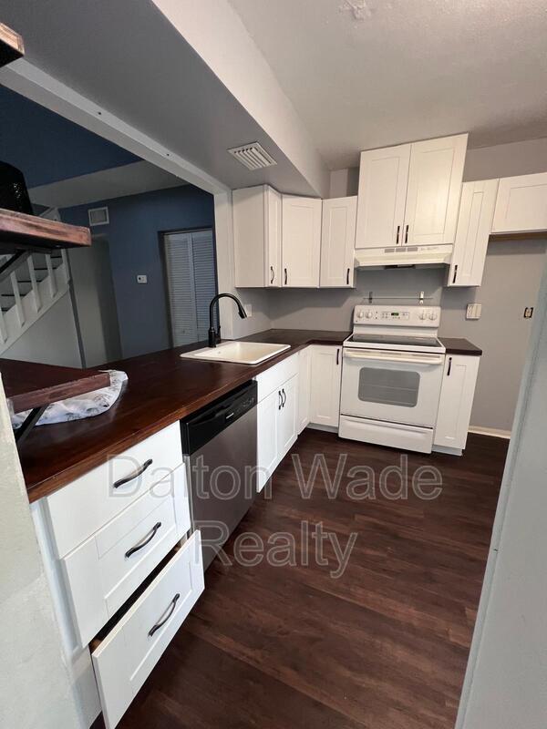 Photo - 2095 Sunset Point Rd Unit 2504