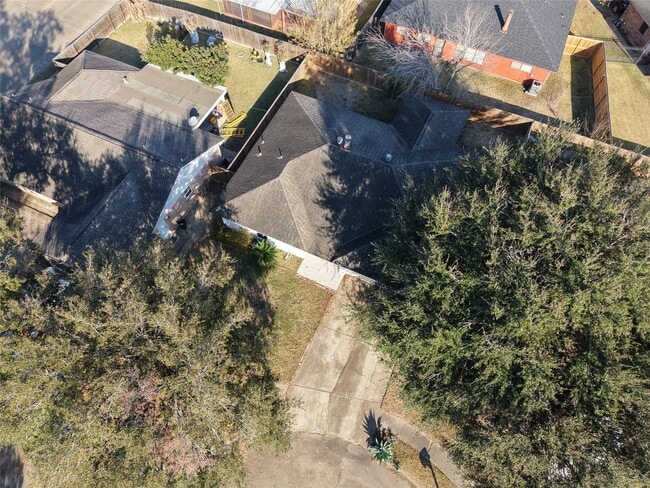 Photo - 1310 Goswell Ln