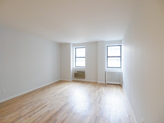 Photo - 440 East 88th Street