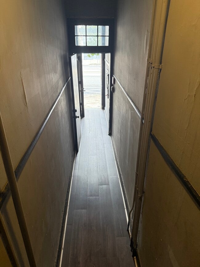 Photo - 534 W Girard Ave Unit 534 w girard ave apt 2
