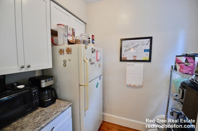 Photo - 43 Woodlawn St