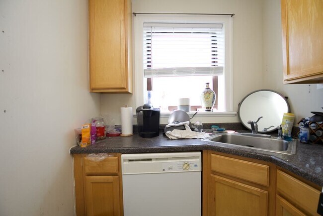 Photo - 1255 Henderson Unidad 3