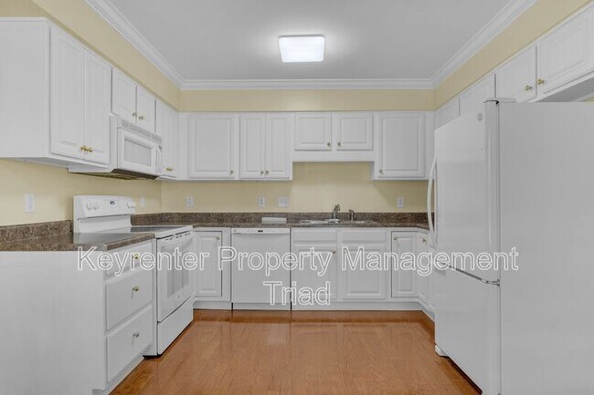 Photo - 5420 Whitley Way