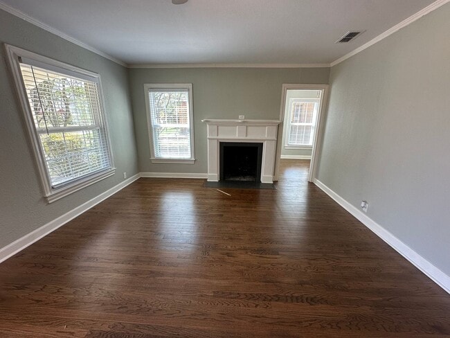 Photo - 514 E Charnwood St