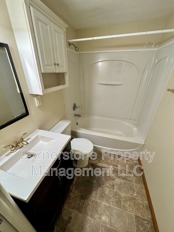 Photo - 1135 Spruce St