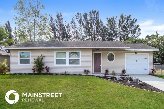 Photo - 764 Gelaso St SW