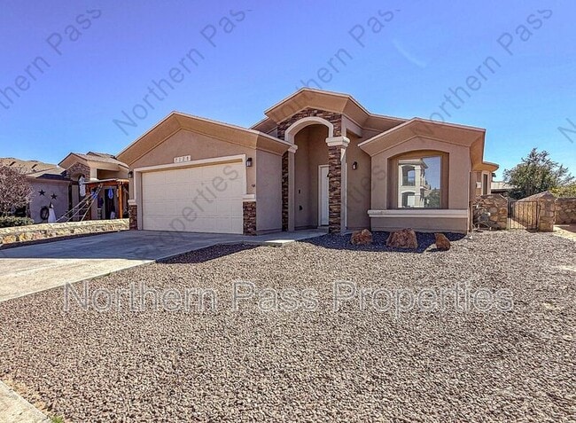 Building Photo - 7120 Copper Town Dr