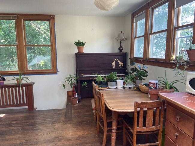 Photo - 28 Speridakis Ter Unit 3