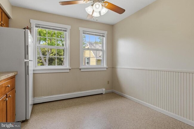 429 Edgemont Ave Unit 3