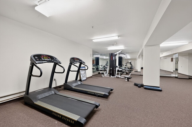 Stone Crest Apartments