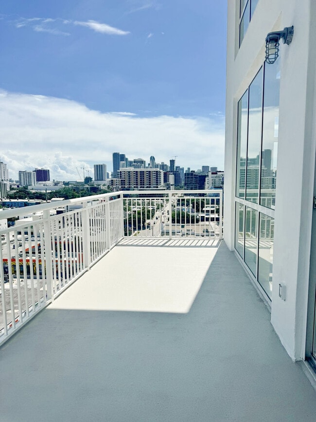 Photo - Cynergi Lofts at Wynwood