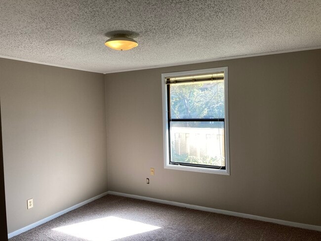 Photo - 5097 Castlewood Way Unit 5097