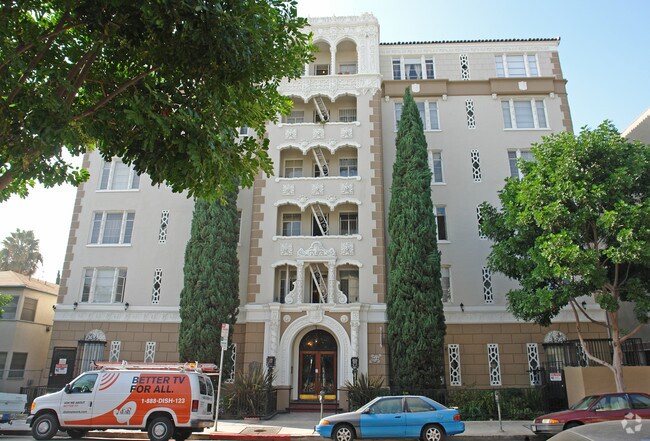 Photo - La Leyenda Apartments