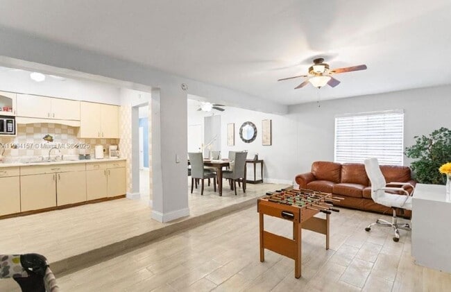 Photo - 18830 NW 7th Ave