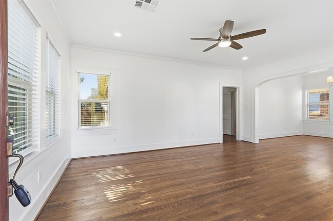 Photo - 4701 Avenue N 1/2 Rear