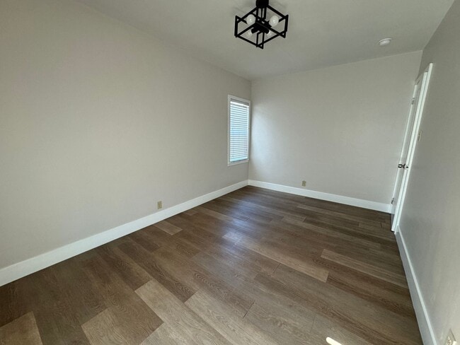 Photo - 1128 Orange Ave