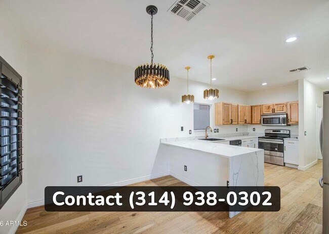 Photo - 1750 W Union Hills Dr