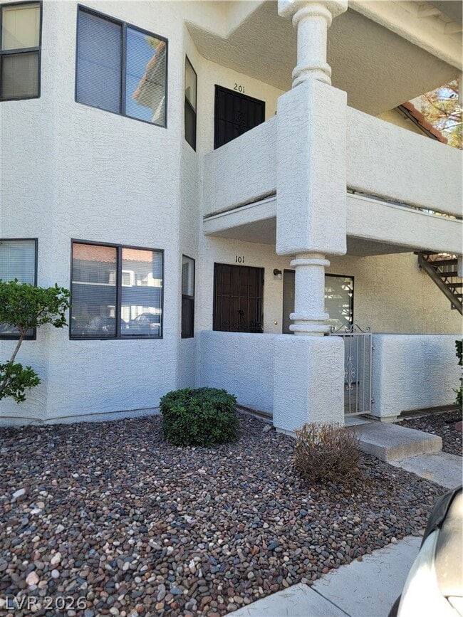 Photo - 2724 Otter Creek Ct Unit 101