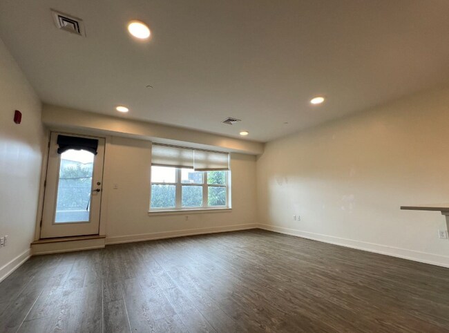 Photo - 20 Penniman Rd Unidad 201