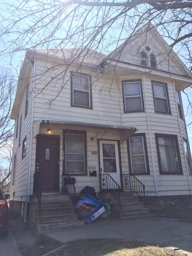 Photo - 314 1/2 E Mullan Ave