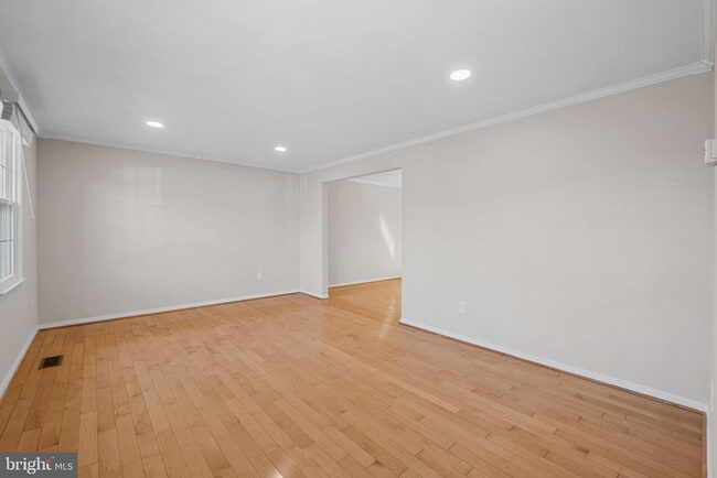 Photo - 3301 Fallowfield Dr