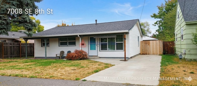 Building Photo - Darling Updated 3 Bedroom Ranch Located a Block from Glenwood City Park and Just a few Blocks fro...