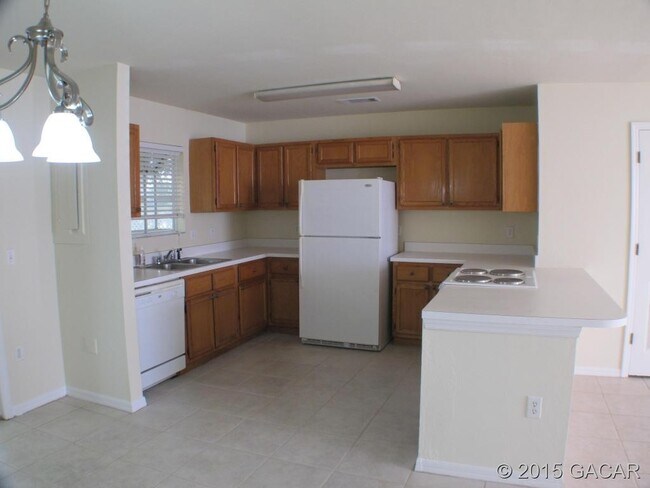 Photo - Spacious 2/2 Condo Avaiable now! Move in s...