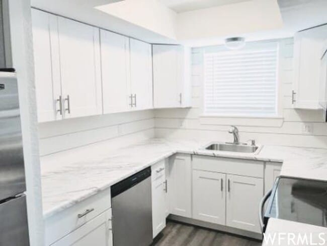 Photo - 1065-1067 Duplex Unit 1065