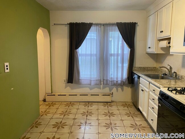 Photo - 50 Raymond Ave Unit 2