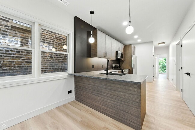 Photo - 1238 N Cleaver St Unit 2