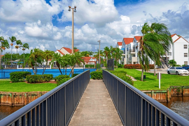 Sheridan Ocean Club Apartments