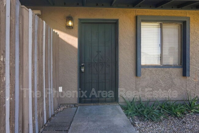 Photo - 286 W Palomino Dr Unit 21