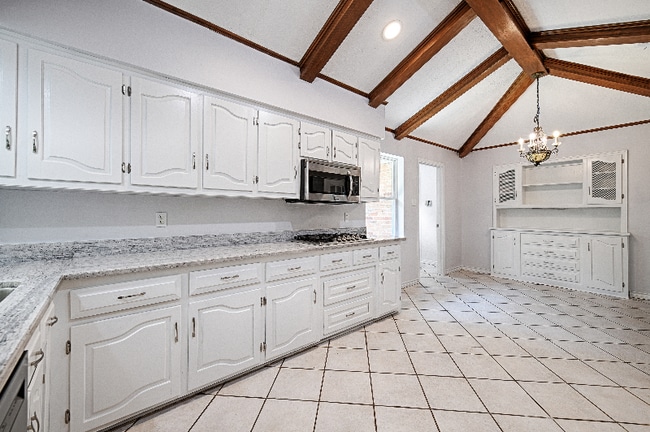 Photo - 2320 Kidwell Cir