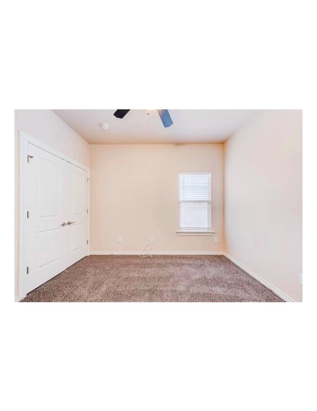 Photo - 10103 Waco Ave