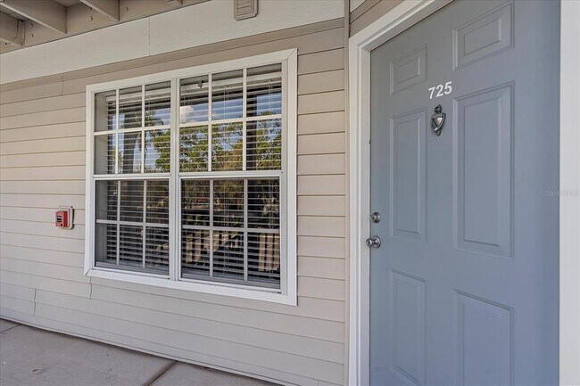 Photo - 850 S Tamiami Trl Unit 725