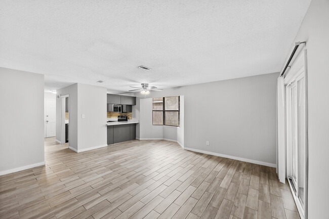 Photo - 3252 Cypress Ln