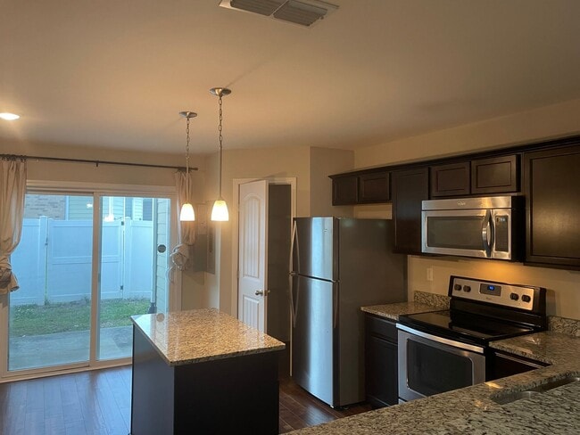 Photo - Beautiful Goodlettsville Condo Rental – 2 Bed, 2.5 Bath